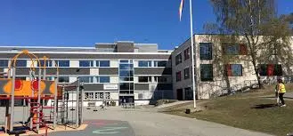 Jong skole, Bærum