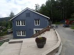 Toppenhaug barnehage, Bærum